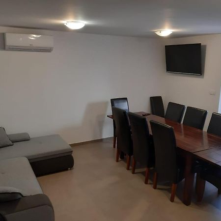 Ana Apartment Sveti Filip i Jakov Exterior foto